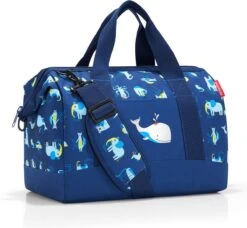 Reisenthel Allrounder M Kids Reistas - Kind - Maat M - 18L - ABC Friens Blue Blauw -Bagageopslag 1200x1109 2