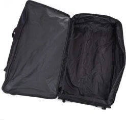 Travelite Reistas Met Wielen Basics - Zwart -Bagageopslag 1200x1147