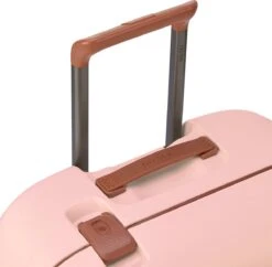 Delsey Moncey 4 Wheel Slim Cabin Trolley 55 Pink -Bagageopslag 1200x1176 1