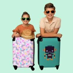 NoBoringSuitcases.com® Koffer - Eenhoorn - Meisje - Patroon - Hartje - Past Binnen 55x40x20 Cm En 55x35x25 Cm - Handbagage - Trolley - Fotokoffer - Cabin Size - Print -Bagageopslag 1200x1200 135