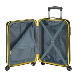 Princess Traveller - Handbagagekoffer - Zwart - 55cm -Bagageopslag 1200x1200 141