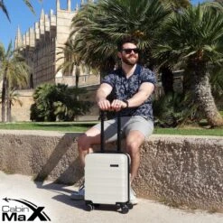 CabinMax Handbagage Koffer - Trolley 30L - Harde Reiskoffer - 45x36x20cm - Lichtgewicht - Groot Capaciteit - Wit -Bagageopslag 1200x1200 329