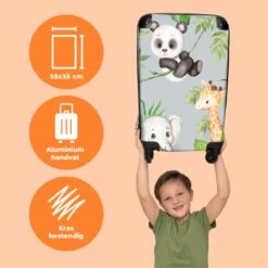 NoBoringSuitcases.com® Koffer - Jungle - Panda - Olifant - Giraffe - Kinderen - Past Binnen 55x40x20 Cm En 55x35x25 Cm - Handbagage - Trolley - Fotokoffer - Cabin Size - Print -Bagageopslag 1200x1200 334