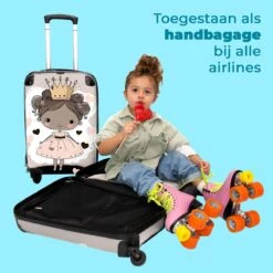 NoBoringSuitcases.com® Kinderkoffer - Trolley Op Wieltjes - Prinses - Hartjes - Kroon - Roze - Meisjes - Koffer Meisje - Past Binnen 55x40x20 Cm En 55x35x25 Cm - Reiskoffer - Fotokoffer -Bagageopslag 1200x1200 383