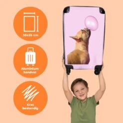 NoBoringSuitcases.com® Kinderkoffer - Hond - Dieren - Kauwgom - Roze - Kinderen - Trolley Kinderen - Past Binnen 55x40x20 Cm En 55x35x25 Cm - Reiskoffer Met Wielen - Koffertje -Bagageopslag 1200x1200 404