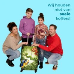 NoBoringSuitcases.com® Koffer Groot - Jungle - Dieren - Groen - Kinderen - Trolley Koffer Met TSA-slot - Met Wielen - 90 Liter - Reiskoffer - 66 Cm -Bagageopslag 1200x1200 445