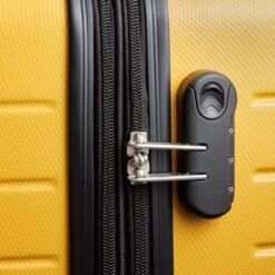 Swiss Alpine 2.0 - Reiskoffer- 77 Cm - 4 Wielen - Geel -Bagageopslag 1200x1200 584