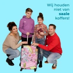 NoBoringSuitcases.com® Koffer Groot - Roze - Eenhoorn - Skateboard - Tekening - Trolley Koffer Met TSA-slot - Met Wielen - 90 Liter - Reiskoffer - 66 Cm -Bagageopslag 1200x1200 649