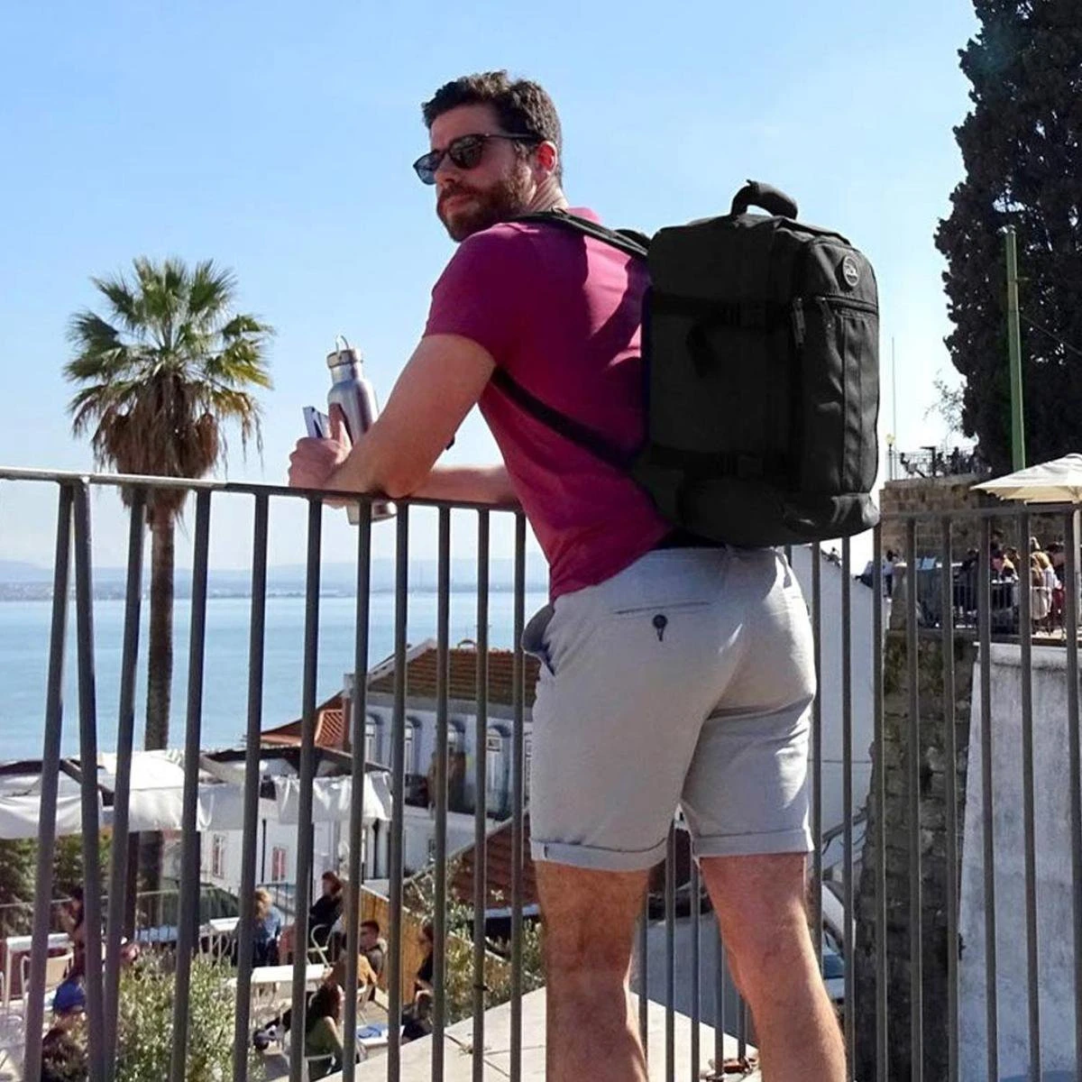 CabinMax Metz Reistas – Handbagage 20L – Rugzak – Schooltas - 40x25x20 Cm – Compact Backpack – Lichtgewicht – Oxide Rood 7 CabinMax Metz Reistas – Handbagage 20L – Rugzak – Schooltas - 40x25x20 Cm – Compact Backpack – Lichtgewicht – Oxide Rood - Afbeelding 7