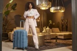 ©TROLLEYZ - Paris No.5 - Reiskoffer - 78cm Met TSA Slot - Dubbele Wielen - 360° Spinners - 100% Polypropyleen - Reiskoffer In Ice Blue -Bagageopslag 1200x800 52