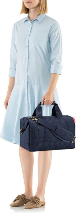 Reisenthel Allrounder M Reistas Sporttas - 18L - Rhombus Midnight Gold Blauw -Bagageopslag 429x1200 2