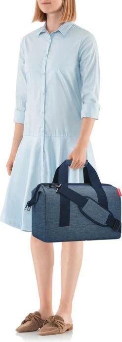 Reisenthel Allrounder M Reistas Sporttas - 18L - Twist Blue Blauw 8 Reisenthel Allrounder M Reistas Sporttas - 18L - Twist Blue Blauw -Bagageopslag 429x1200 4