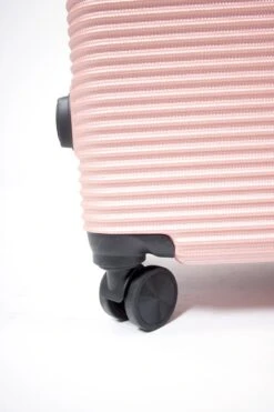 AttitudeZ Air-Z Reiskoffer Large Roze 76cm - TSA-slot 11 AttitudeZ Air-Z Reiskoffer Large Roze 76cm - TSA-slot -Bagageopslag 800x1200 38