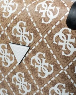 Guess Wilder 18 In Suitcase -Bagageopslag 960x1200 2